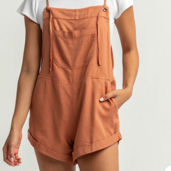 Billabong Overalls - Picture 4 of 7